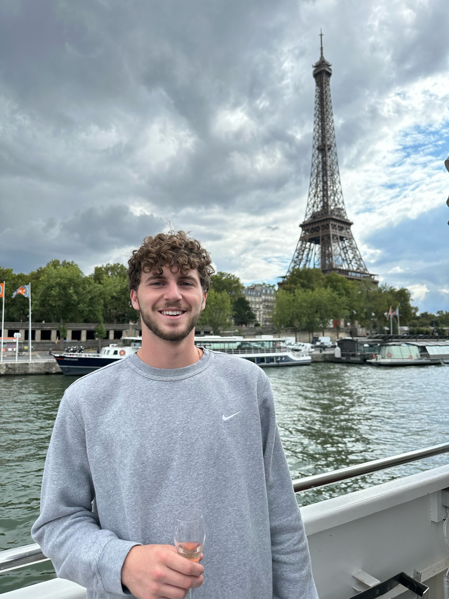 Stephen Shaw in front of Eiffel Tower