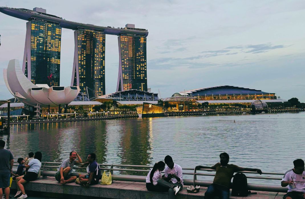 view of the Marina Barrage during dusk