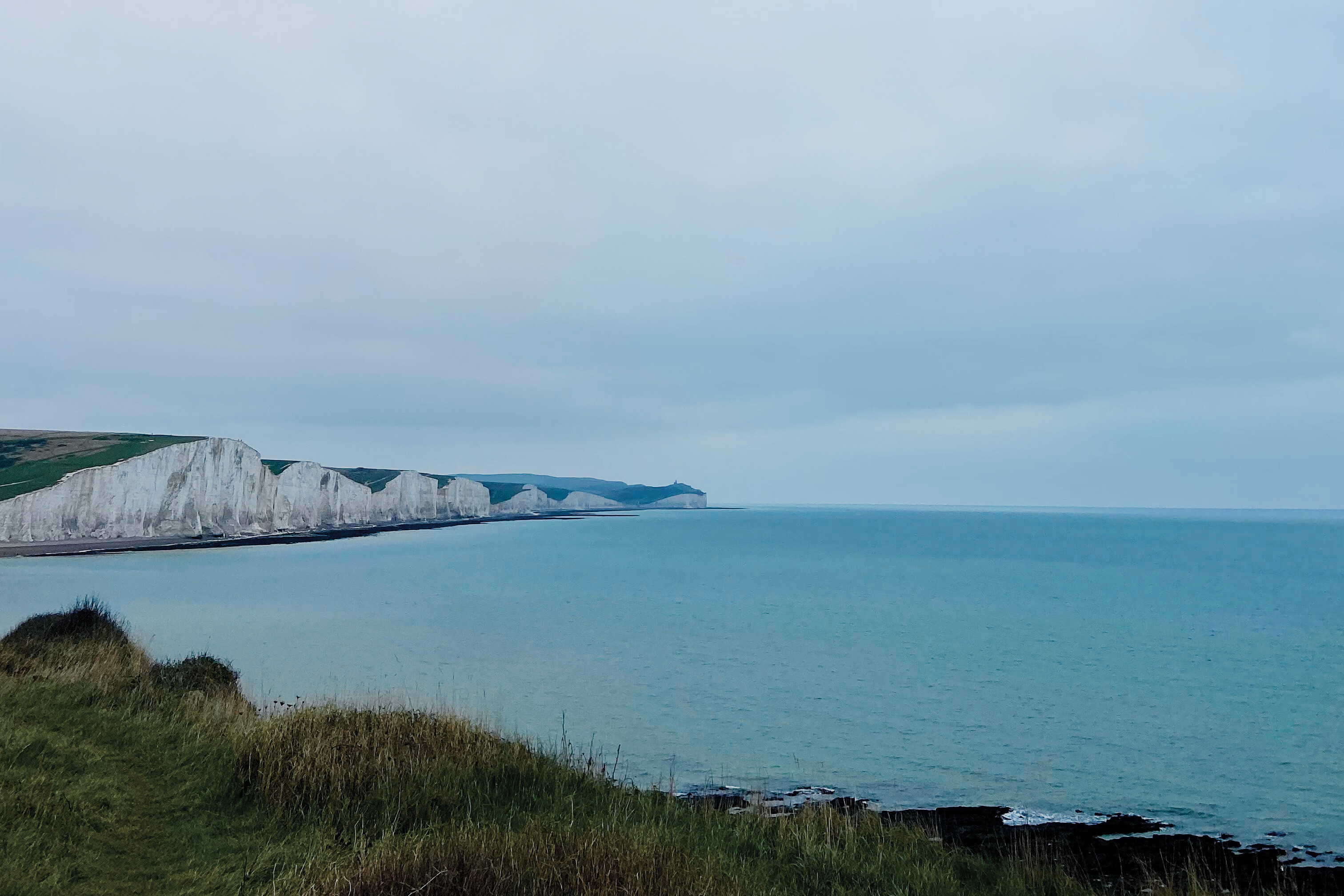 student's view of the ocean overlooking from the cliff