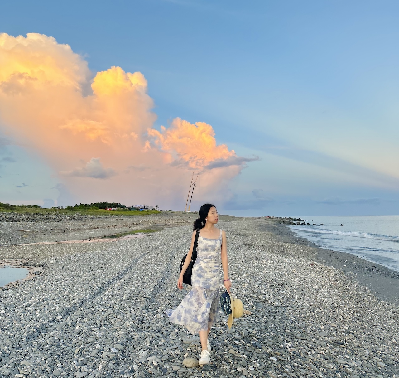 exploring the beach side of Taiwan
