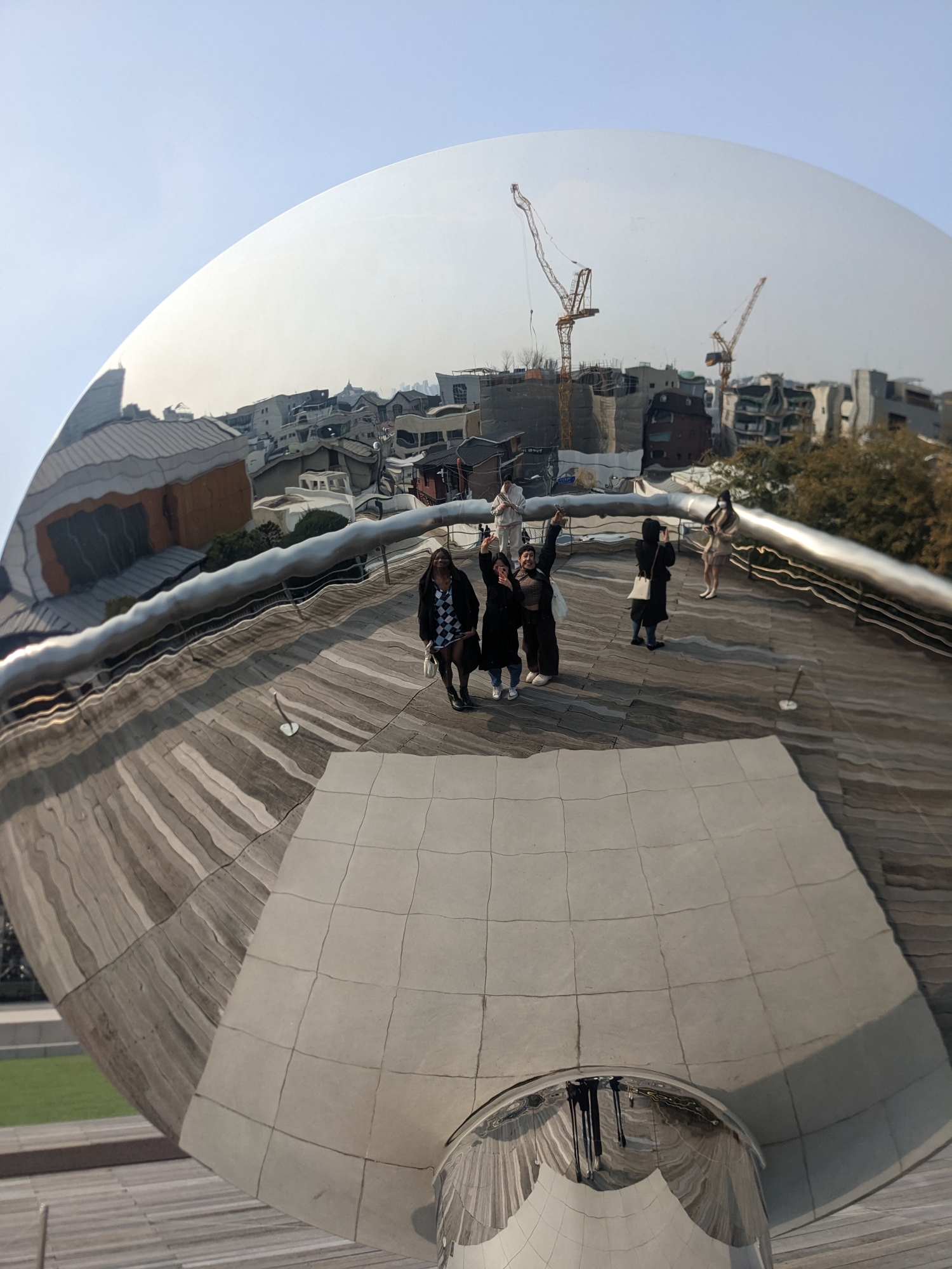 Miya and friends at the Leeum Museum in Seoul