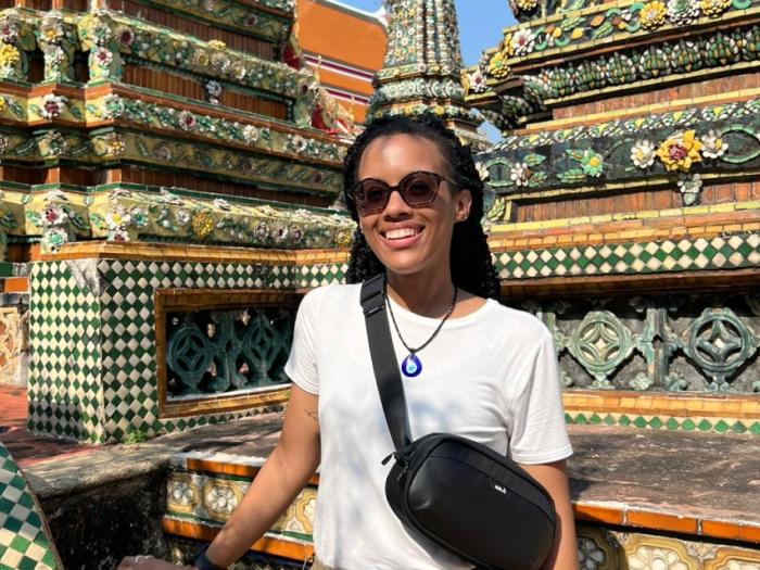 Alura Winfrey in Thailand